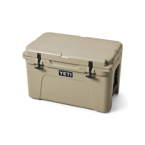 Yeti Tundra 45 Hard Cooler [cl:tan]