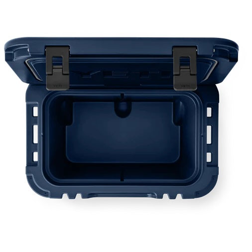 Yeti Roadie 32 Wheeled Hard Cooler [cl:navy]